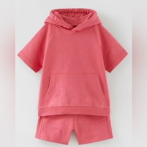 Zara Toddler Tracksuit Fuchsia. 2T-3T (38,6 inch)